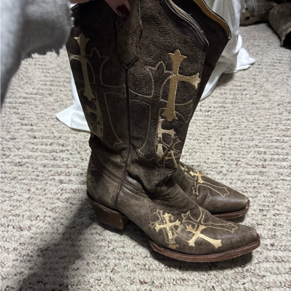 Brown Heeled Boots with Gold Cross Design